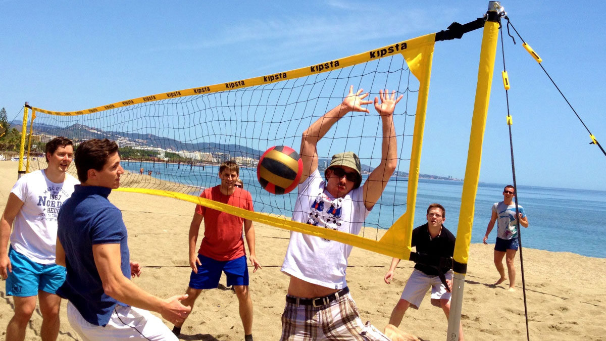 BEACH OLYMPICS Different outdoor team activity combinations 01 | Marbella Team4you