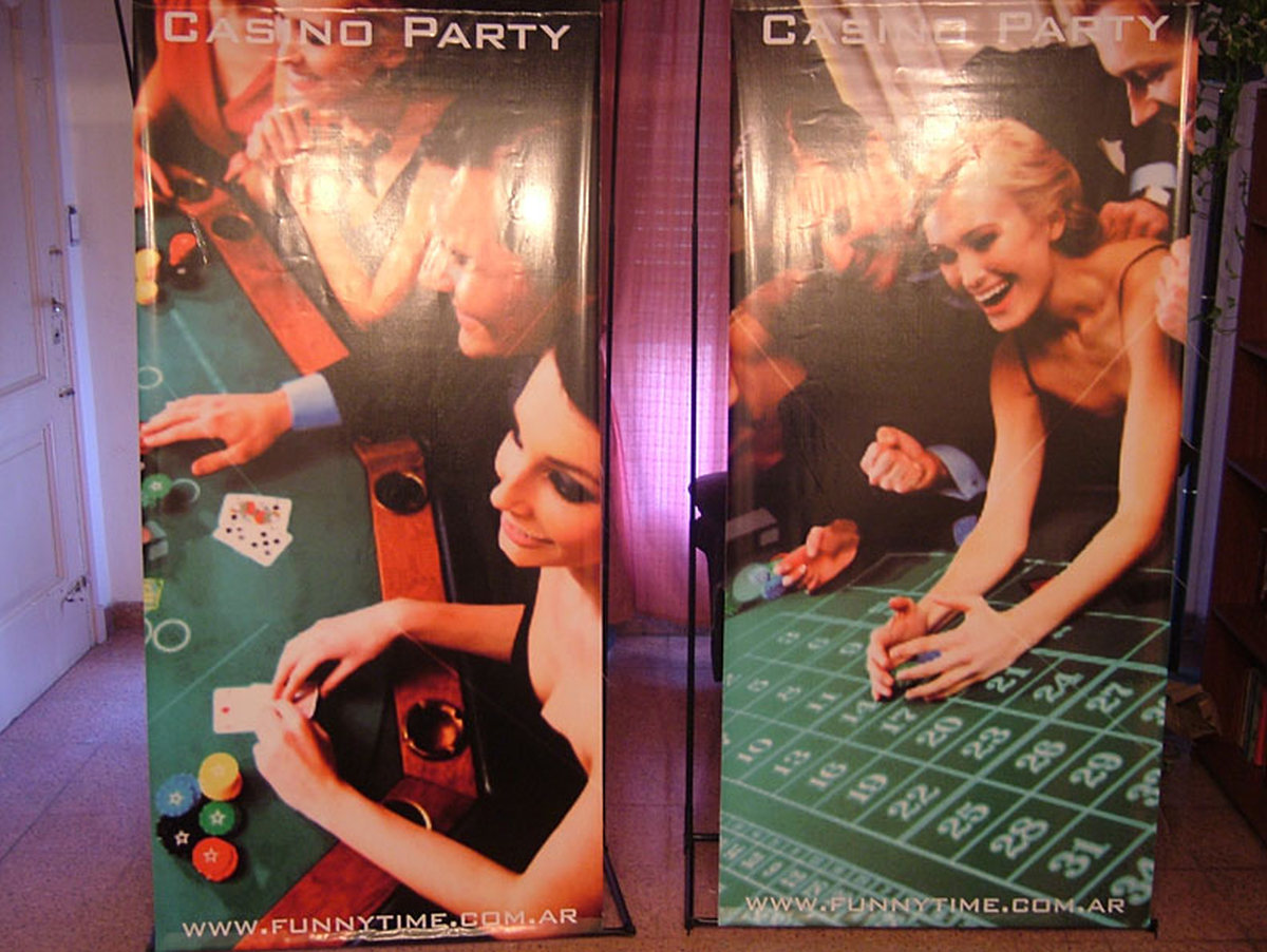 CASINO PARTIES Marbella Event by recreating a Las Vegas Casino. Professional dealers and card tables. 08 | Team4you