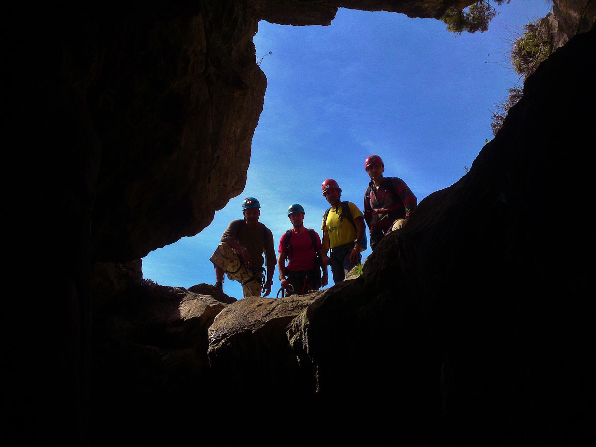 Caving Marbella “I’m going deeper underground” 03 | Team4you
