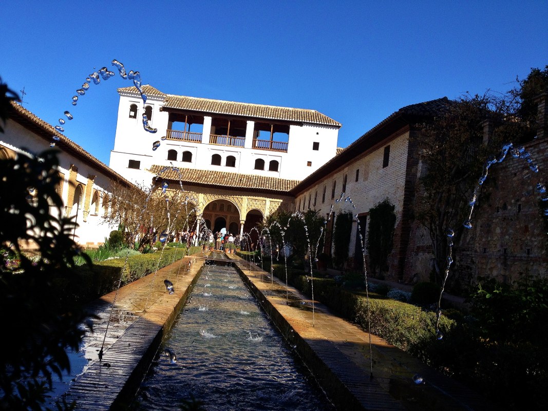 Granada and Alhambra Málaga Costa del Sol Discover Citytour 01 | Team4you