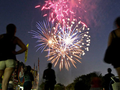 Eventos para Familias y Grupos - Fuegos Artificiales | Team4You